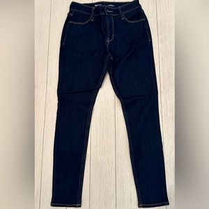 Women’s Old Navy Super Skinny Dark Blue Jeans, Petite size 4